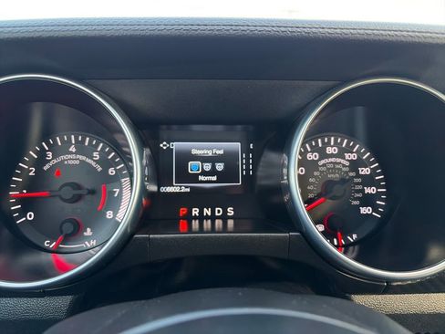 Used 2022 Ford Mustang Coupe w/ Equipment Group 101A image 32