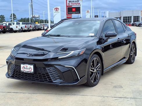 Certified 2025 Toyota Camry XSE FWD image 3