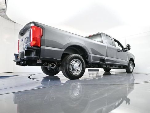 Used 2026 Ford F250 XL RWD image 32