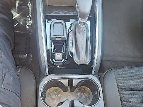 New 2026 GMC Canyon Elevation w/ Convenience Package RWD image 16
