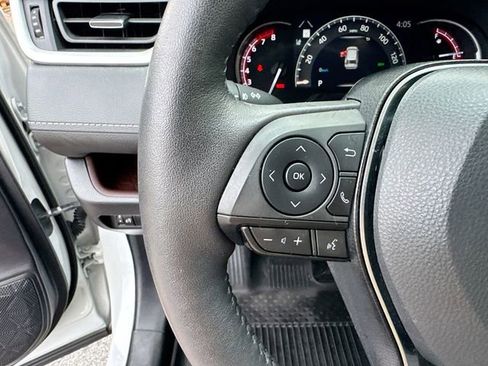 Used 2022 Toyota RAV4 Limited image 36