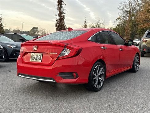 Used 2020 Honda Civic Touring image 3