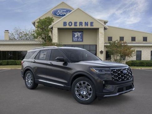 New 2026 Ford Explorer Platinum RWD image 7