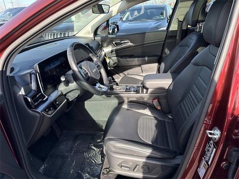 Used 2023 Kia Sportage SX image 14