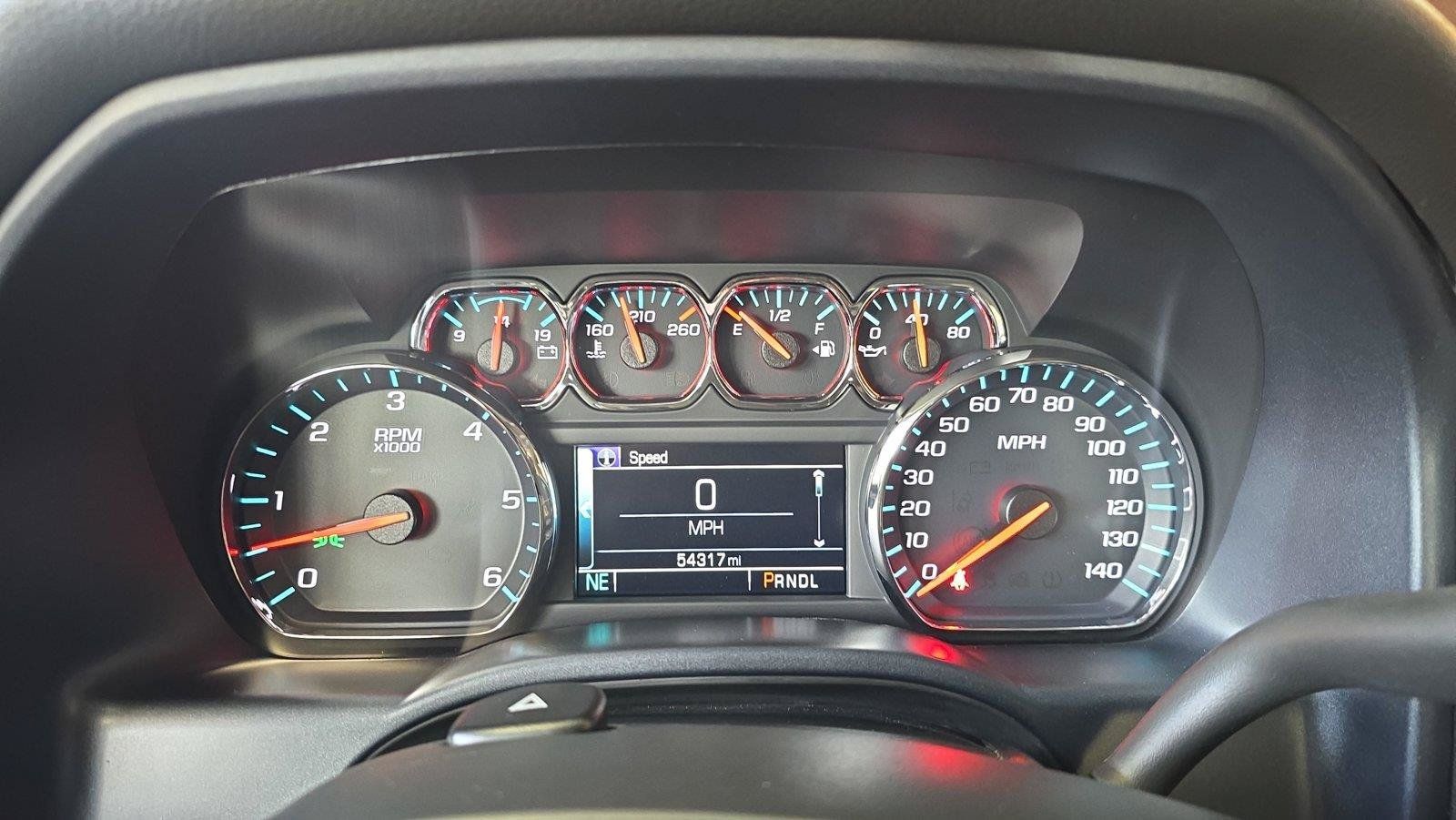 Used 2018 GMC Sierra 1500 SLE w/ SLE Value Package AWD/4WD image 10
