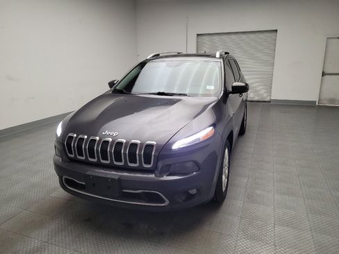 Used 2016 Jeep Cherokee Limited image 15