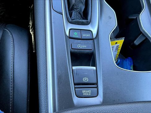 Used 2022 Honda Accord Sport image 34