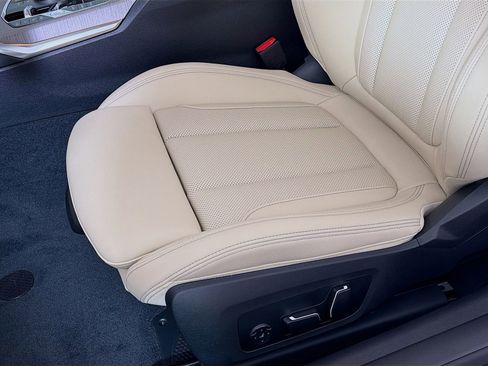 New 2026 BMW 430i xDrive Coupe w/ Premium Package image 23