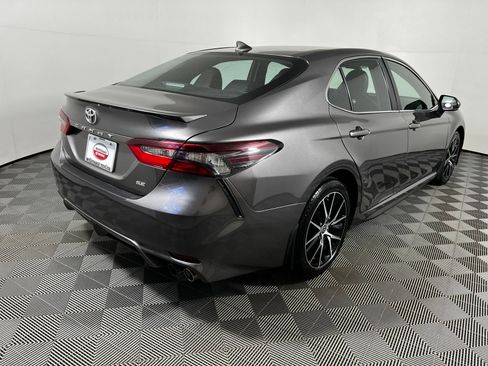 Certified 2024 Toyota Camry SE FWD image 5