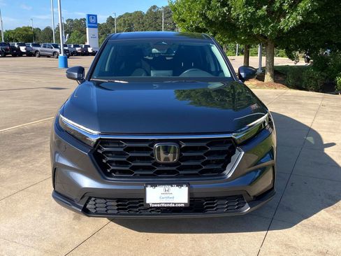 Used 2024 Honda CR-V LX image 2
