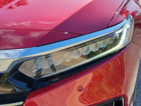 Used 2022 Honda Accord EX-L image 9