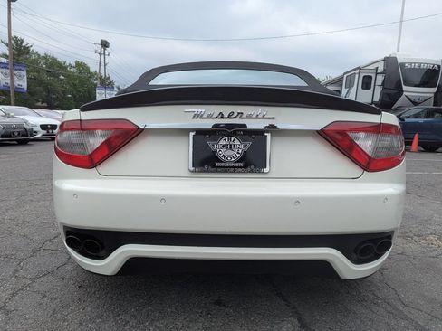 Used 2013 Maserati GranTurismo Convertible RWD image 9