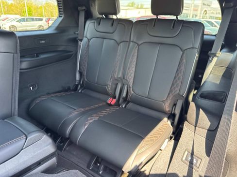 New 2026 Jeep Grand Cherokee L Summit AWD/4WD image 17