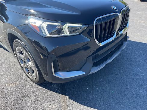 Used 2023 BMW X1 xDrive28i image 4