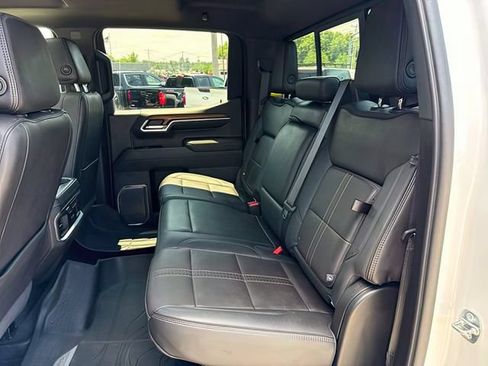 Used 2022 Chevrolet Silverado 1500 High Country w/ LPO, Dark Essentials Package AWD/4WD image 22
