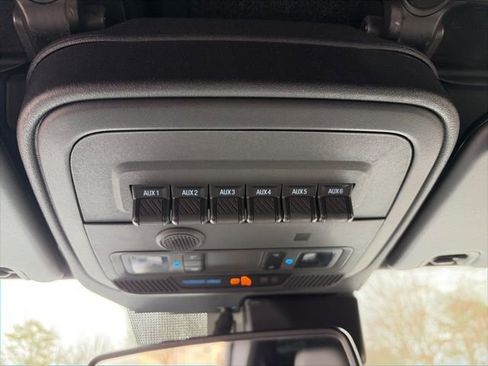 Used 2023 Ford Bronco Wildtrak AWD/4WD image 33