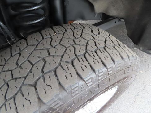 Used 2021 Ford F250 XLT AWD/4WD image 12