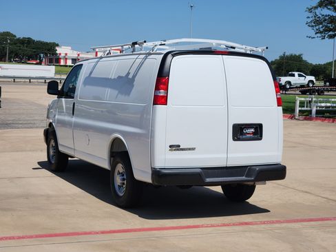 New 2025 Chevrolet Express 2500 w/ Driver Convenience Package image 3