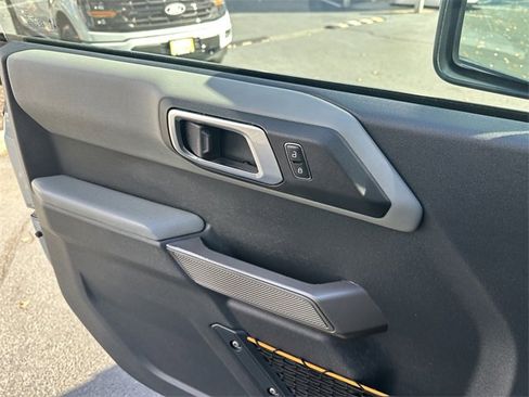 Certified 2021 Ford Bronco Badlands image 32