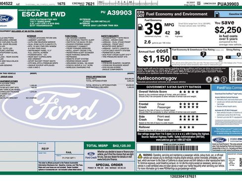 Used 2023 Ford Escape Platinum w/ Premium Technology Package image 4