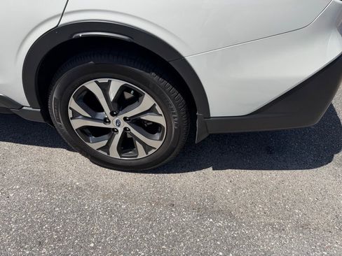 Used 2020 Subaru Outback Limited w/ Popular Package #2 image 8