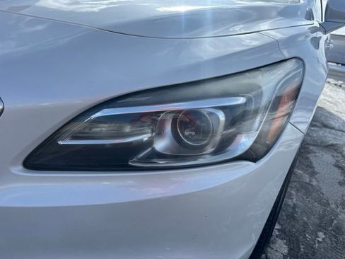 Used 2017 Buick LaCrosse Essence w/ Sun and Shade Package FWD image 19