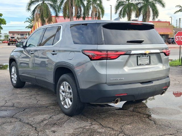 Used 2023 Chevrolet Traverse LS FWD image 3