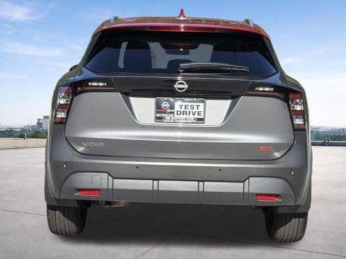 Certified 2025 Nissan Kicks SR w/ SR Premium Package FWD image 24