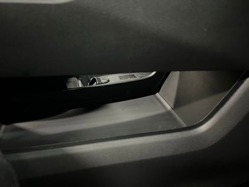 New 2026 Chevrolet Equinox LT image 29