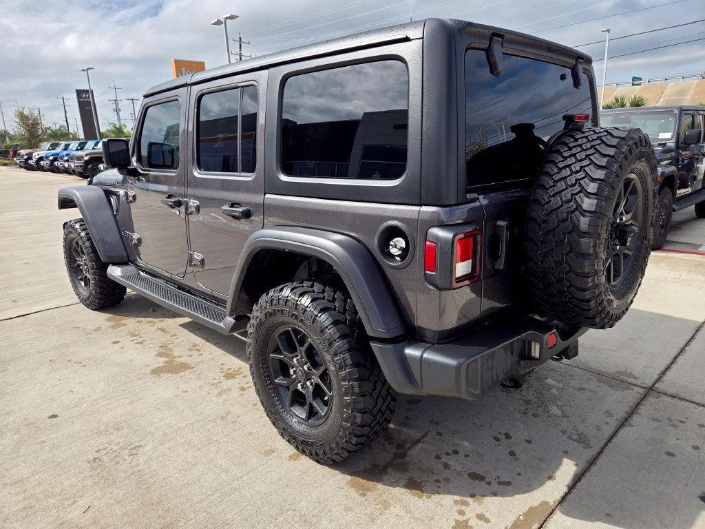 Used 2024 Jeep Wrangler Unlimited Sport AWD/4WD image 5