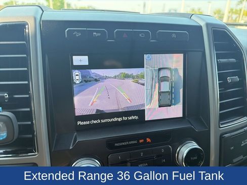 Used 2019 Ford F150 Lariat w/ Equipment Group 502A Luxury AWD/4WD image 10