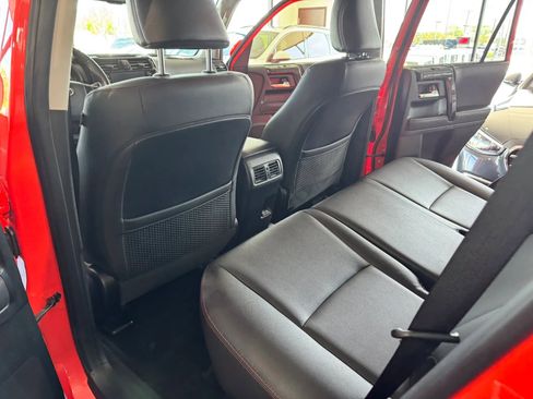 Used 2024 Toyota 4Runner TRD Off-Road Premium w/ Moonroof Package image 19