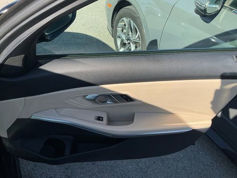 Used 2023 BMW 330e 330e iPerformance image 27