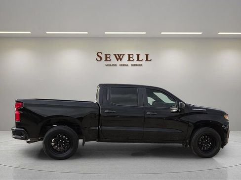 Used 2019 Chevrolet Silverado 1500 Custom w/ Custom Value Package RWD image 5