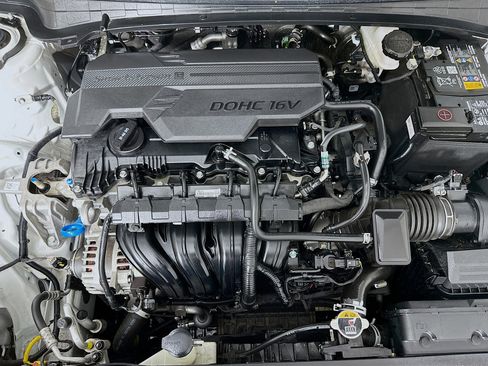 Used 2025 Kia K4 LXS image 33