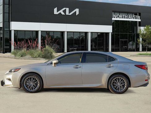 Used 2018 Lexus ES 350 image 4