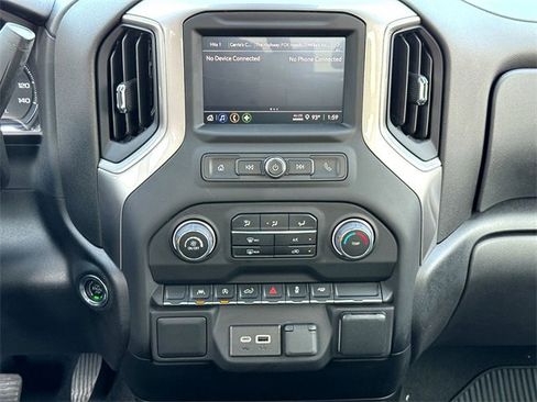 Used 2022 Chevrolet Silverado 1500 Custom image 30