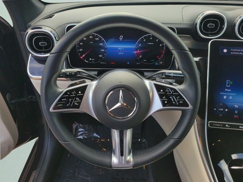 Used 2023 Mercedes-Benz GLC 300 image 22