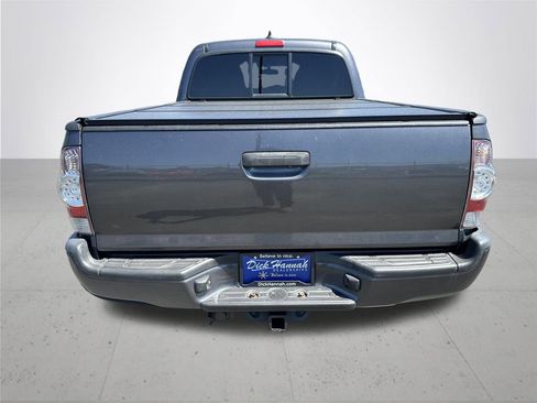 Used 2015 Toyota Tacoma 4x4 Double Cab image 8