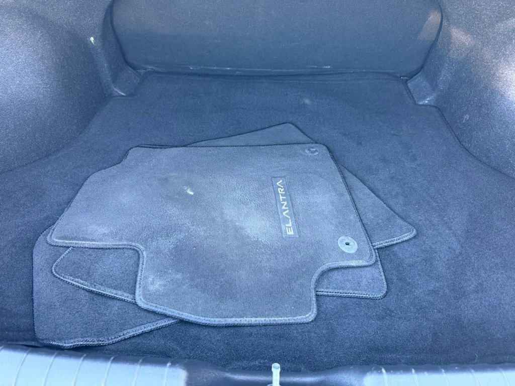 Used 2023 Hyundai Elantra SEL FWD image 23