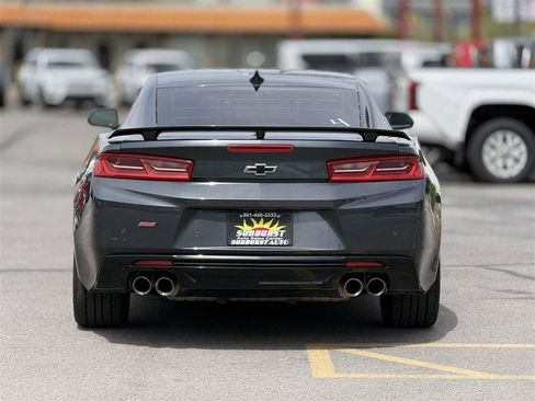 Used 2017 Chevrolet Camaro SS RWD image 6