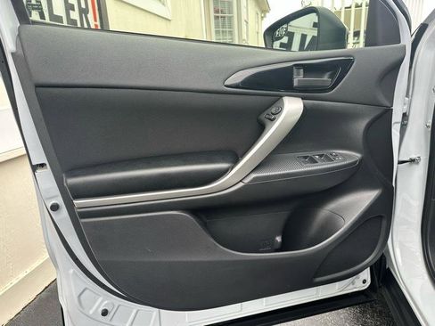 Used 2024 Mitsubishi Eclipse Cross LE image 19