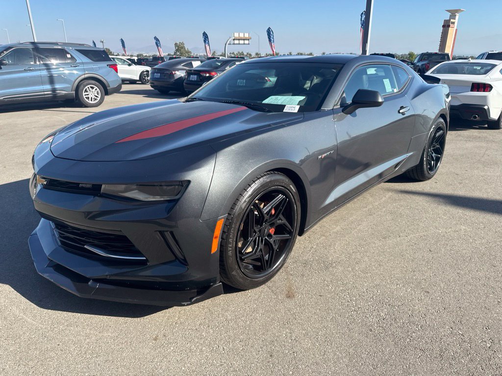 Used 2017 Chevrolet Camaro LT RWD image 13