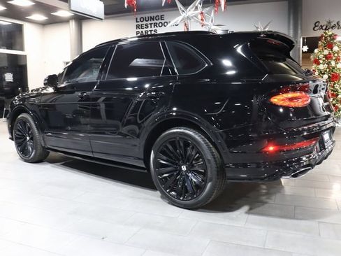 Used 2021 Bentley Bentayga Speed image 17