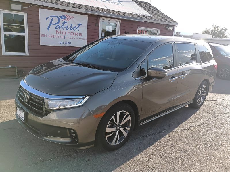 Used 2021 Honda Odyssey Touring image 1