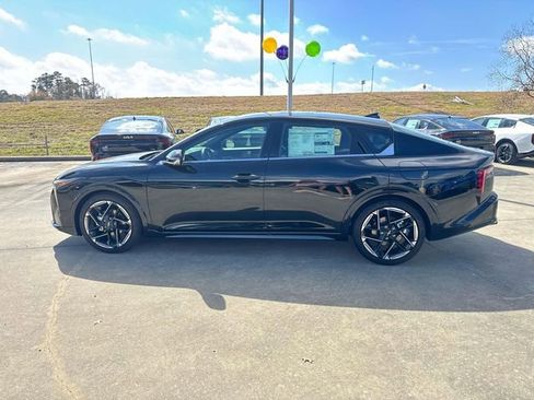 New 2026 Kia K4 GT-Line image 5