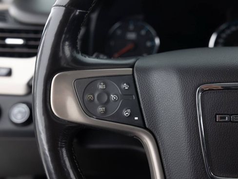 Used 2018 GMC Yukon Denali AWD/4WD image 39