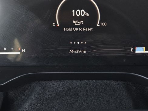 Used 2022 Jeep Grand Cherokee Limited image 18