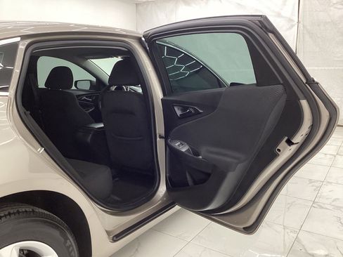 Used 2024 Chevrolet Malibu LS image 23