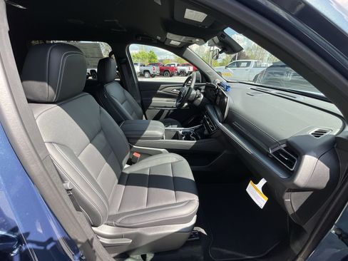 New 2025 Chevrolet Traverse LT w/ Enhanced Driving Package image 65